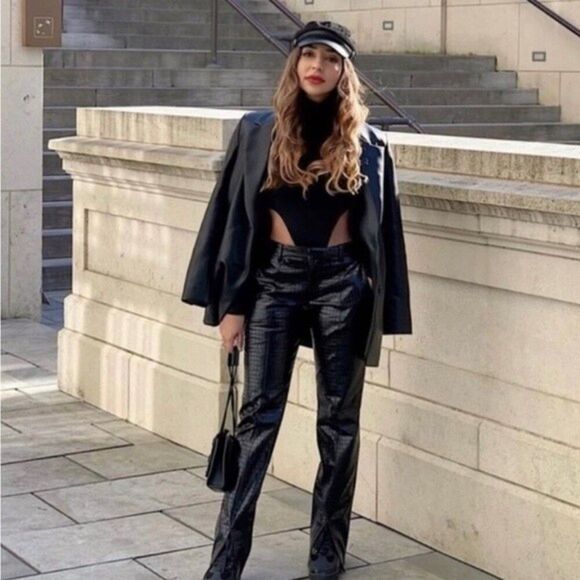 New Zara Faux Leather Croc Embossed Pants Size L - Picture 2 of 12